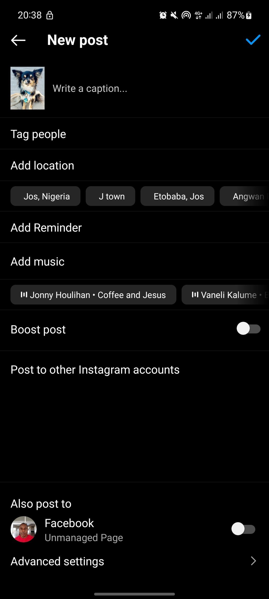 Страница создания поста в Instagram с кнопкой «Расширенные настройки»