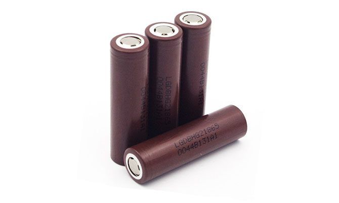 LG HG2 18650 крупный план