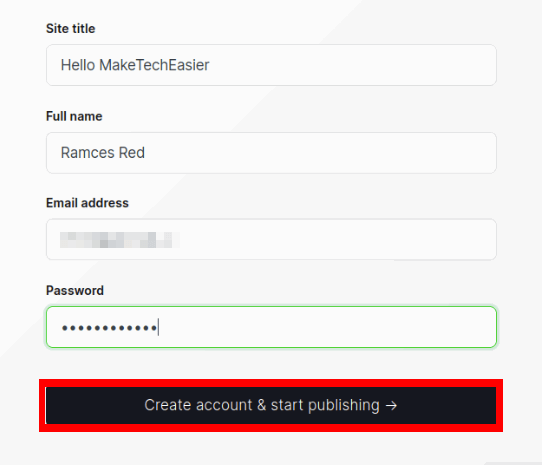 Кнопка «Создать аккаунт и начать публикацию» в Ghost.