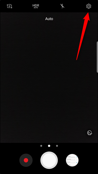 Скриншот камеры Samsung с иконкой настроек