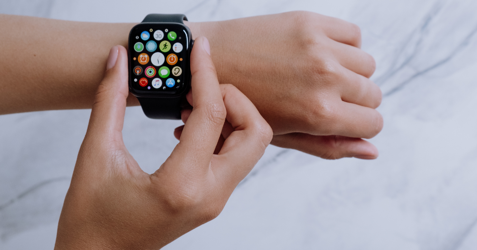 Как изменить ориентацию Apple Watch