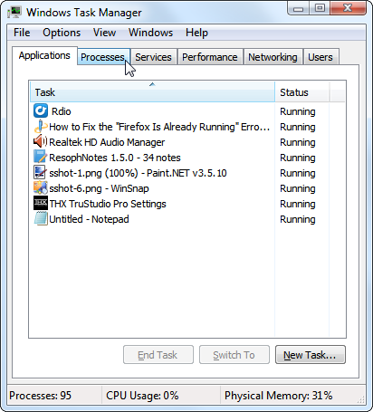 Lista de procesos con firefox.exe visible en el Administrador de tareas