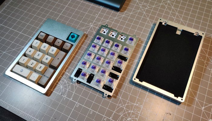 Keyboard Case Mod Plate 00b