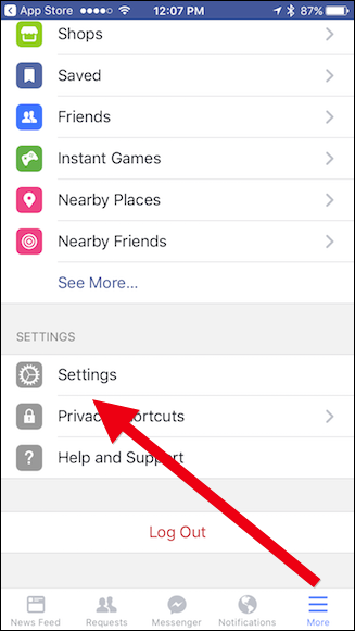 Мобильное меню Facebook — пункт Настройки аккаунта