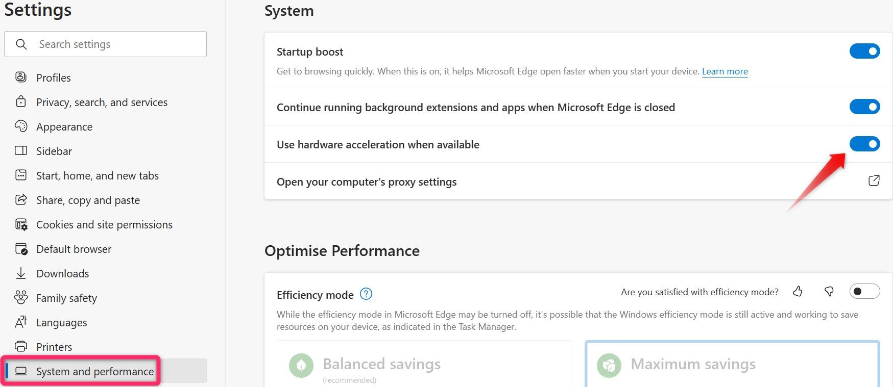 Настройки Microsoft Edge со вкладкой Система и производительность и переключателем аппаратного ускорения