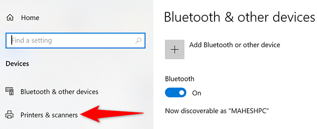Выберите «Принтеры и сканеры» в левой колонке страницы «Устройства».
