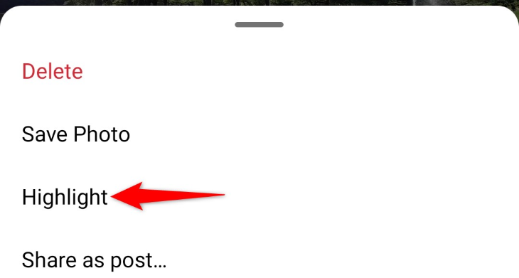 Выберите «Актуальное» в меню действий с Историей.