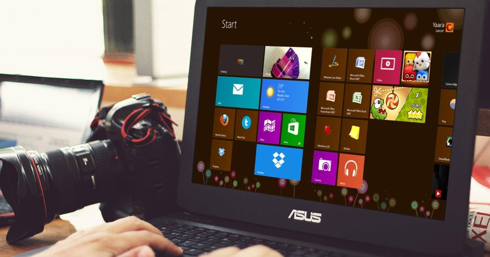 Начальный экран Windows 8 с плитками