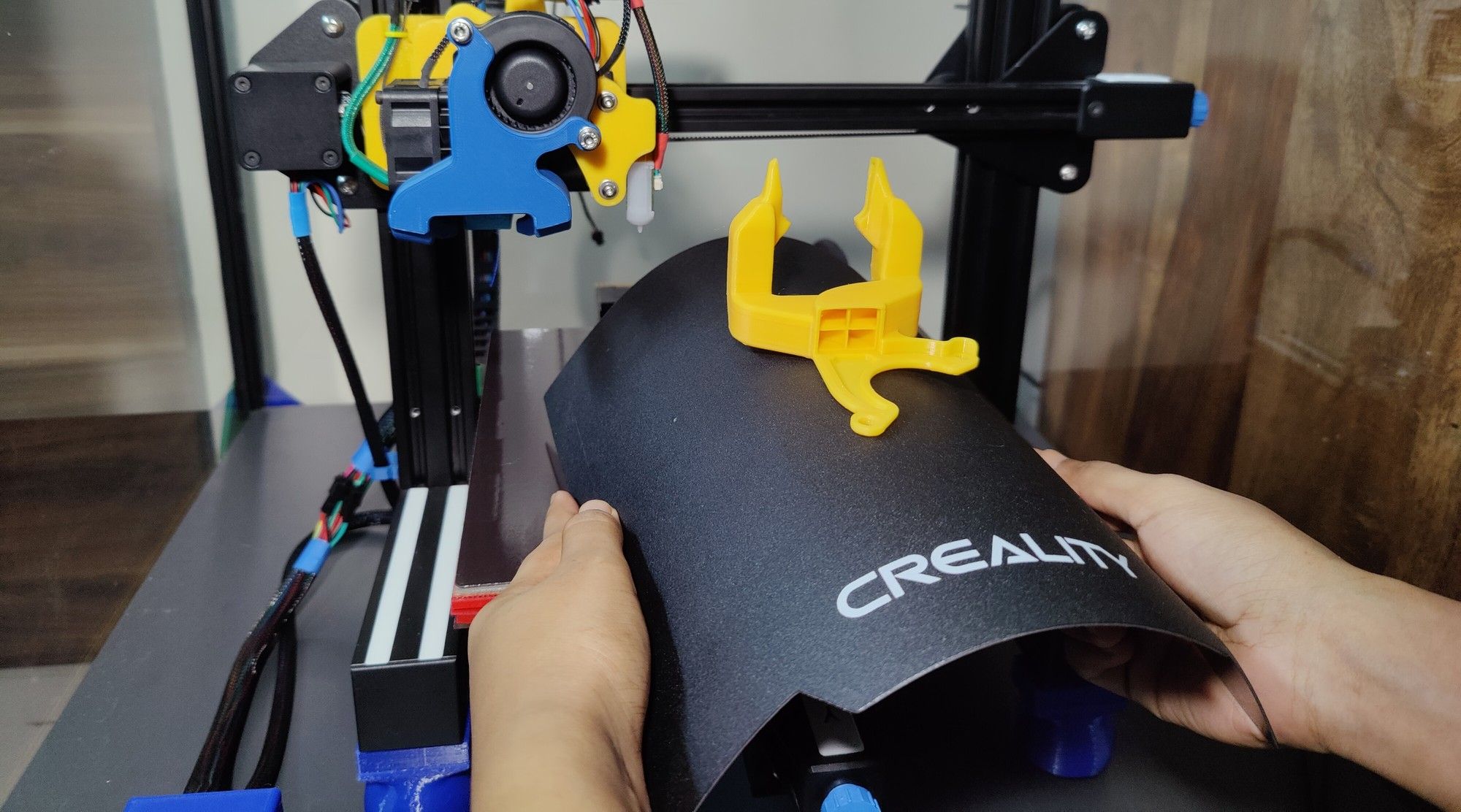 Гибкая магнитная платформа Ender-3 — вид установленного листа