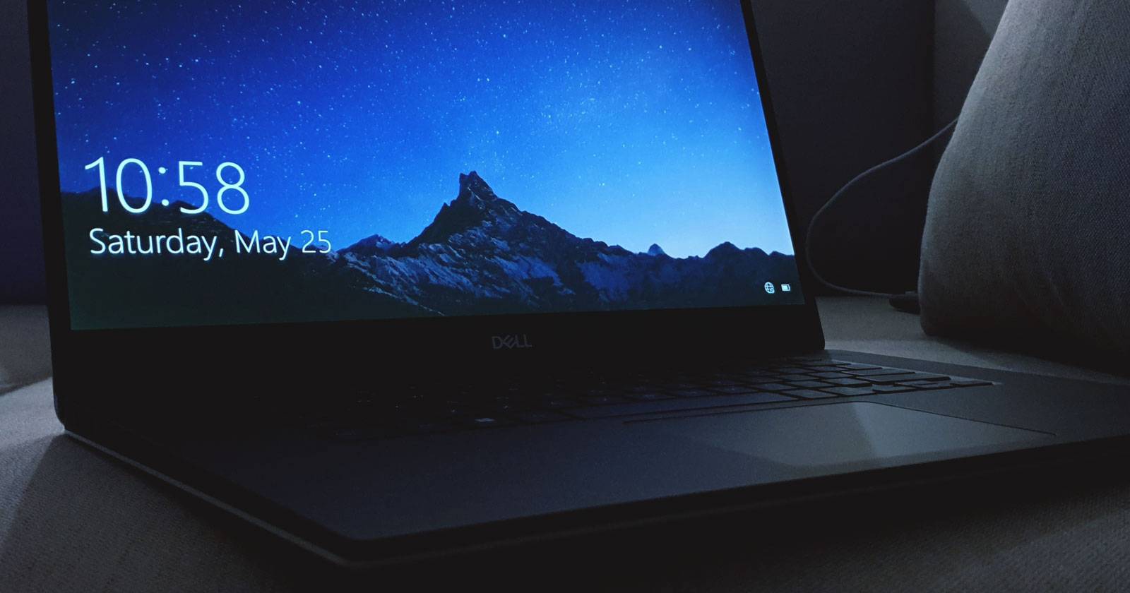 Главное окно Windows Terminal с вкладками и панелями