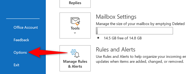 Выберите «Параметры» в левой панели.