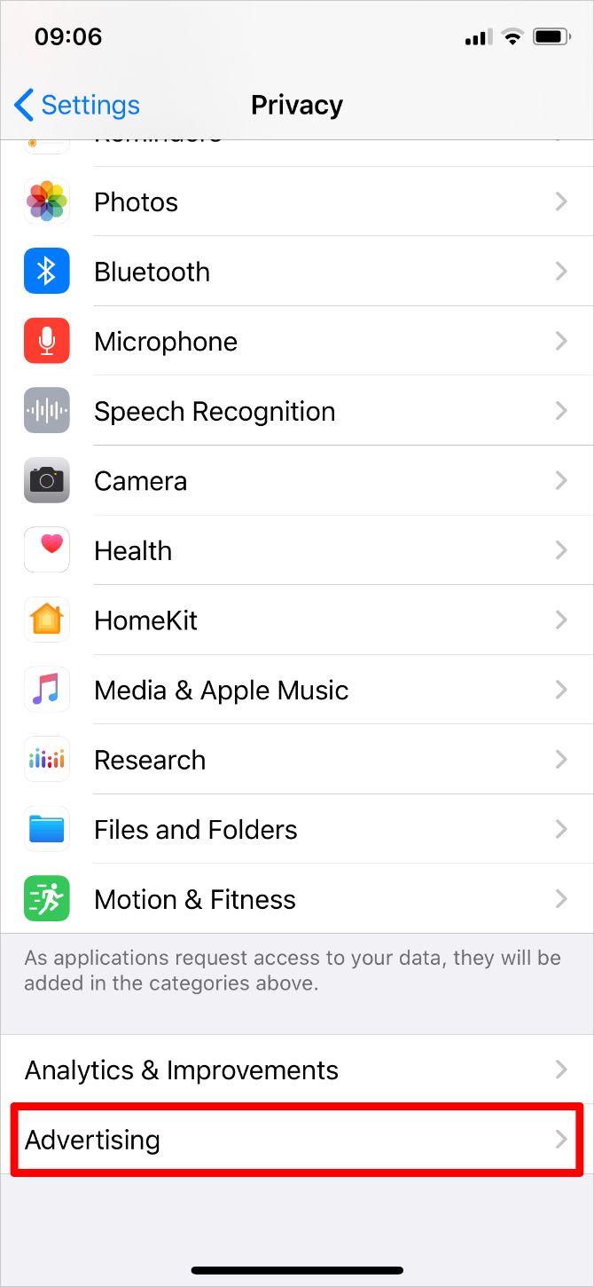 Настройки конфиденциальности с выделением раздела Реклама