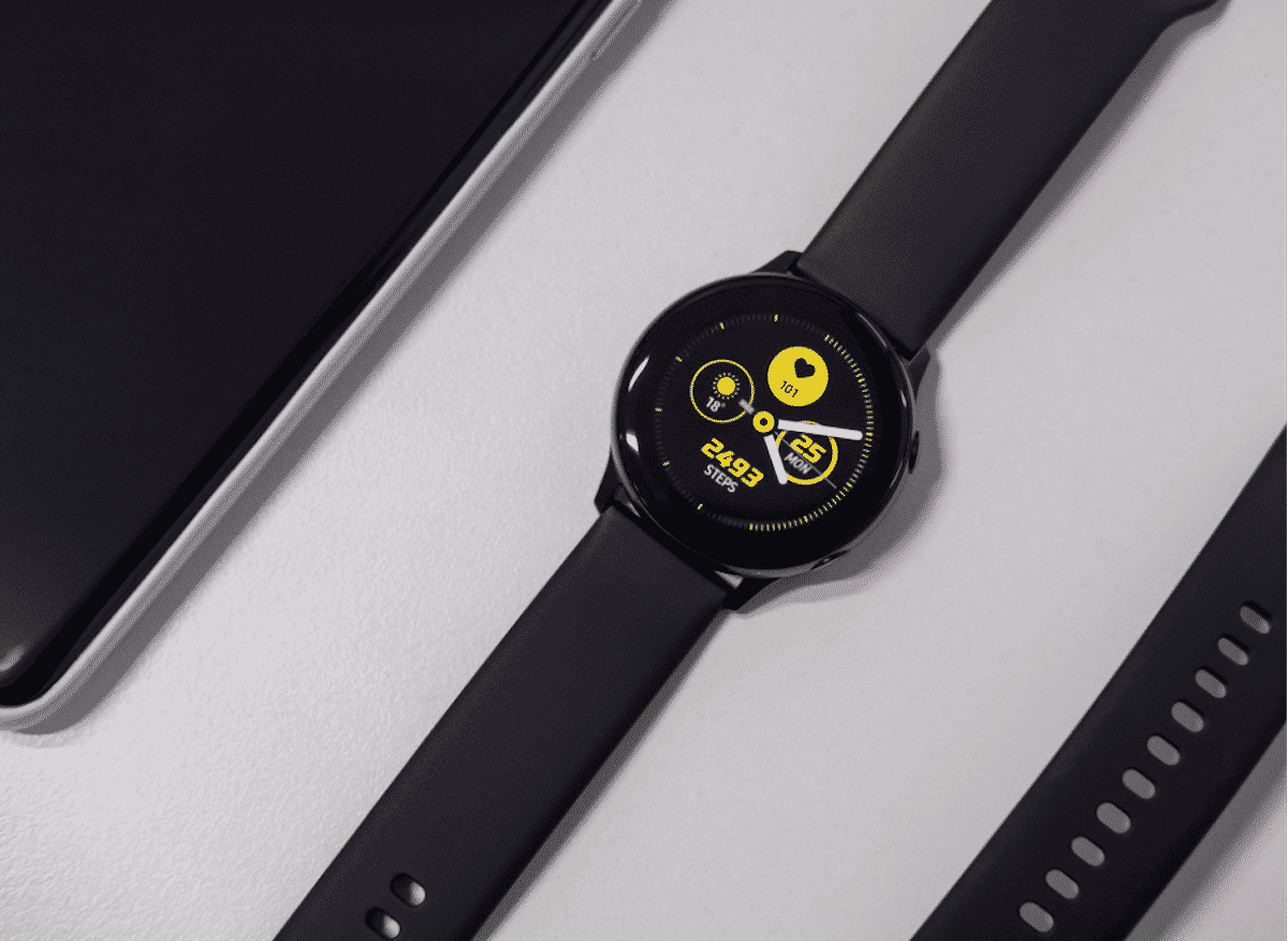 Заменить ремешок Galaxy Watch Active быстро