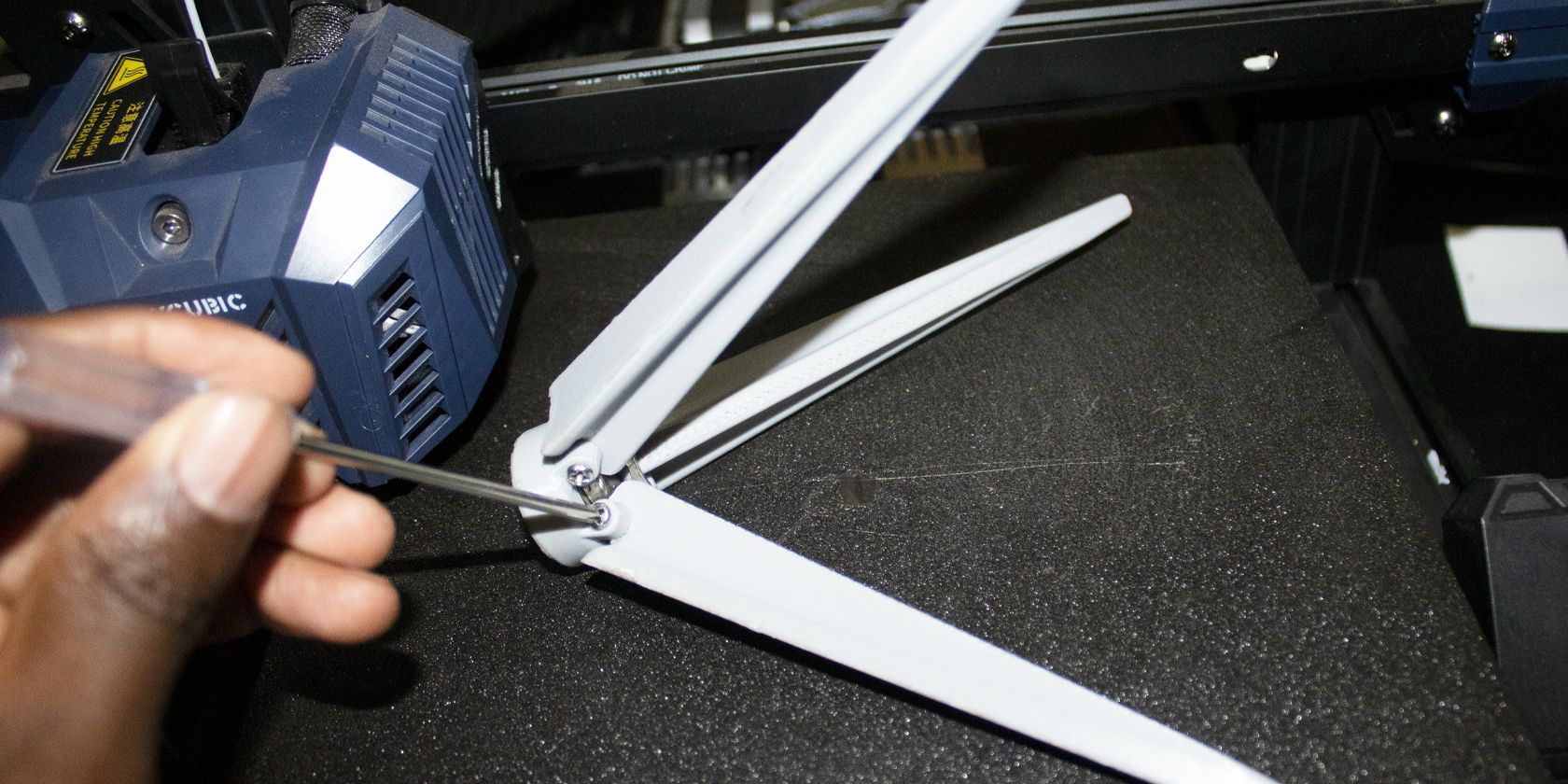 3D‑печать мини‑штатива для камеры