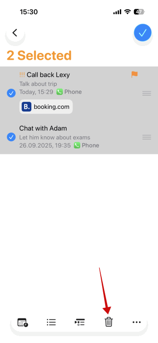 Deleting multiple reminders in Reminders app on iPhone. 