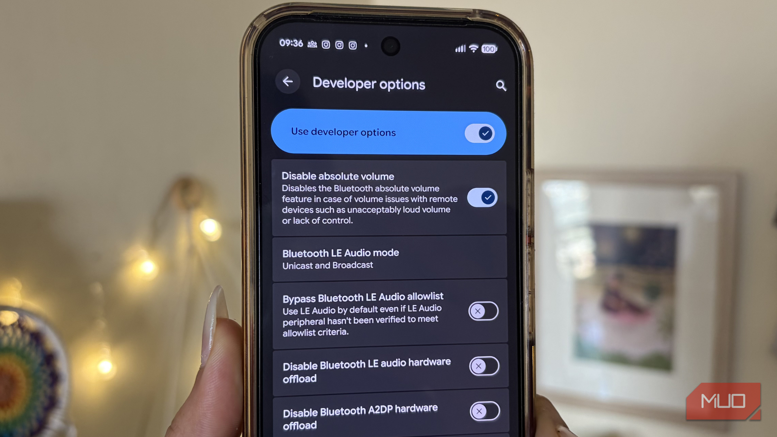 Отключение функции абсолютной громкости на Google Pixel 10 Pro