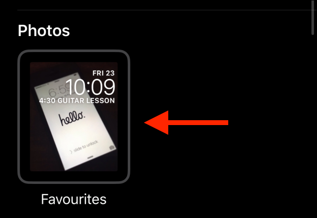 Выбрать нужную Live Photo в содержимом циферблата