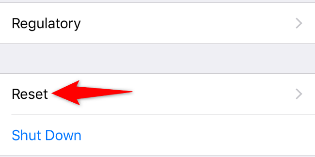 Выберите «Сброс» в меню «Основные».