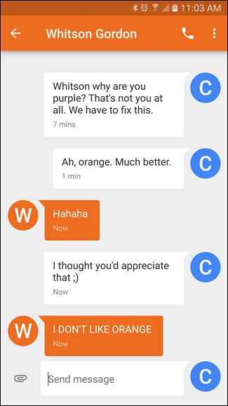 Пример чата с изменённым цветовым оформлением