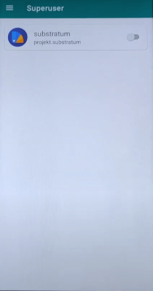 Включение тумблера разрешения в Magisk Superuser