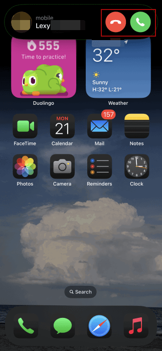 Dynamic Island при входящем звонке на iPhone