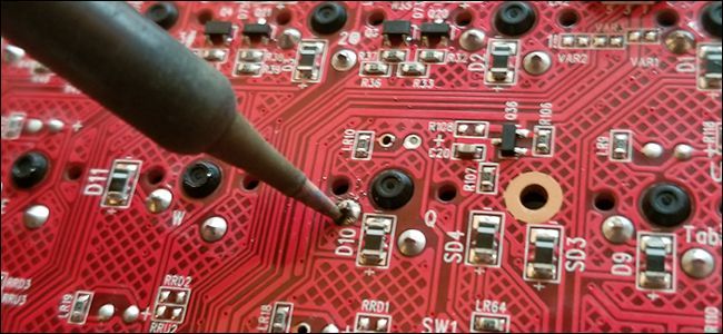 Пайка паяльником на контактной площадке