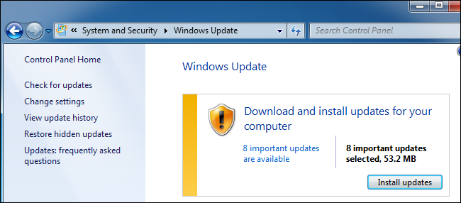 Окно Windows Update загружает обновления на Windows 7