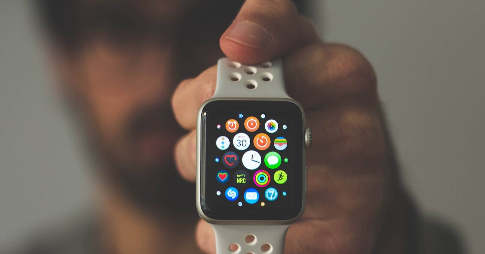 Управление приложениями на Apple Watch