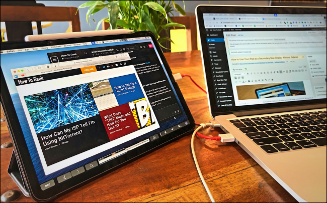 Экран Duet на iPad рядом с Mac
