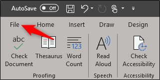 Выбор вкладки «Файл» в Word