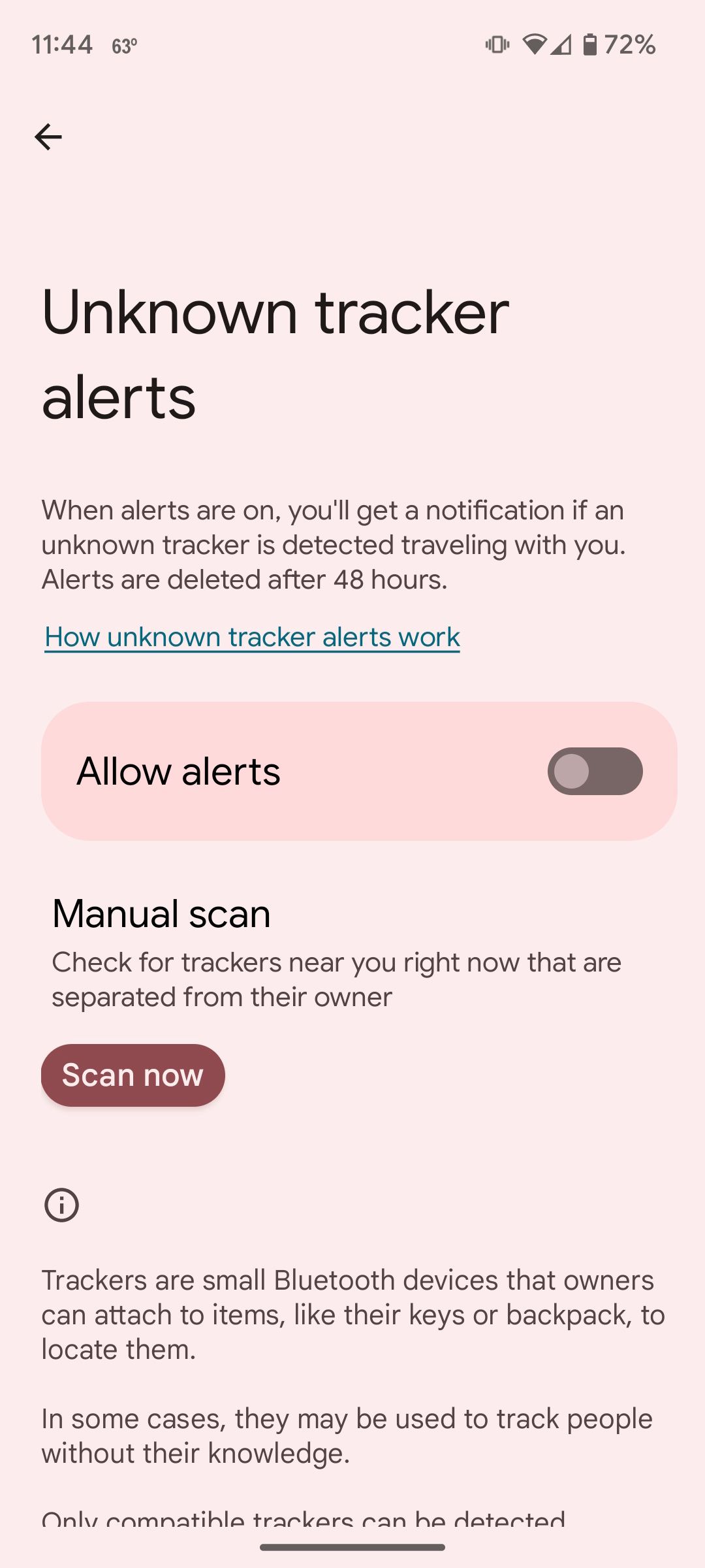 Экран Уведомления о неизвестных трекерах на телефоне Pixel
