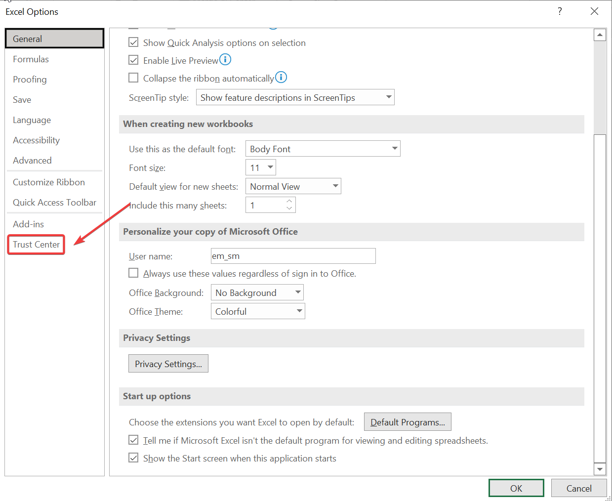 Навигация к Центру управления безопасностью в Excel