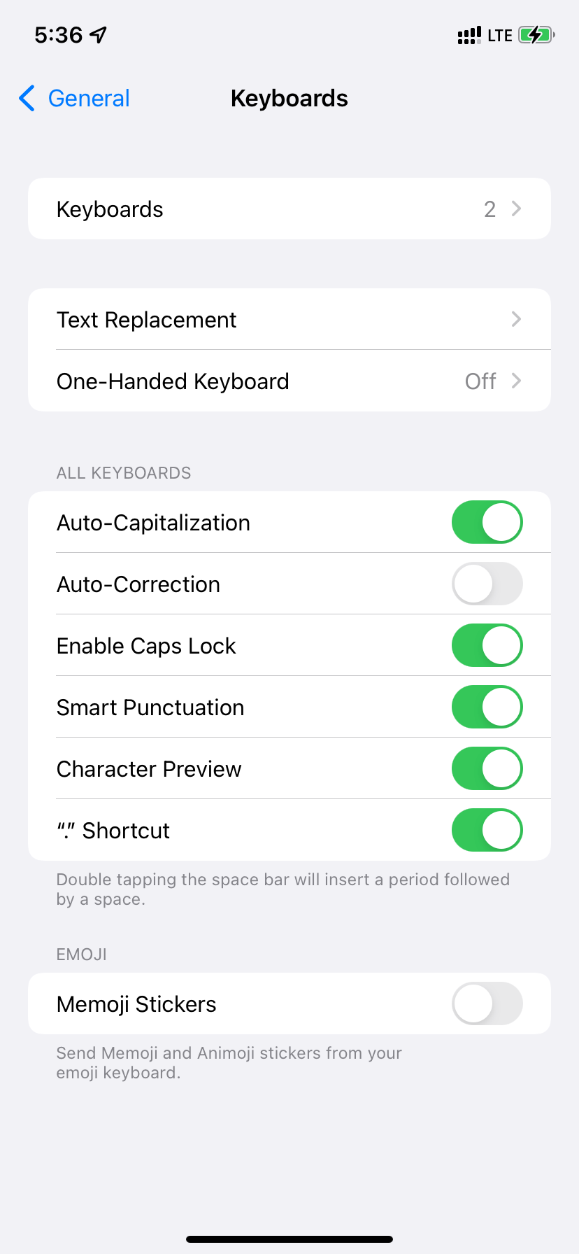 Функция Текстовые замены в настройках клавиатуры iPhone
