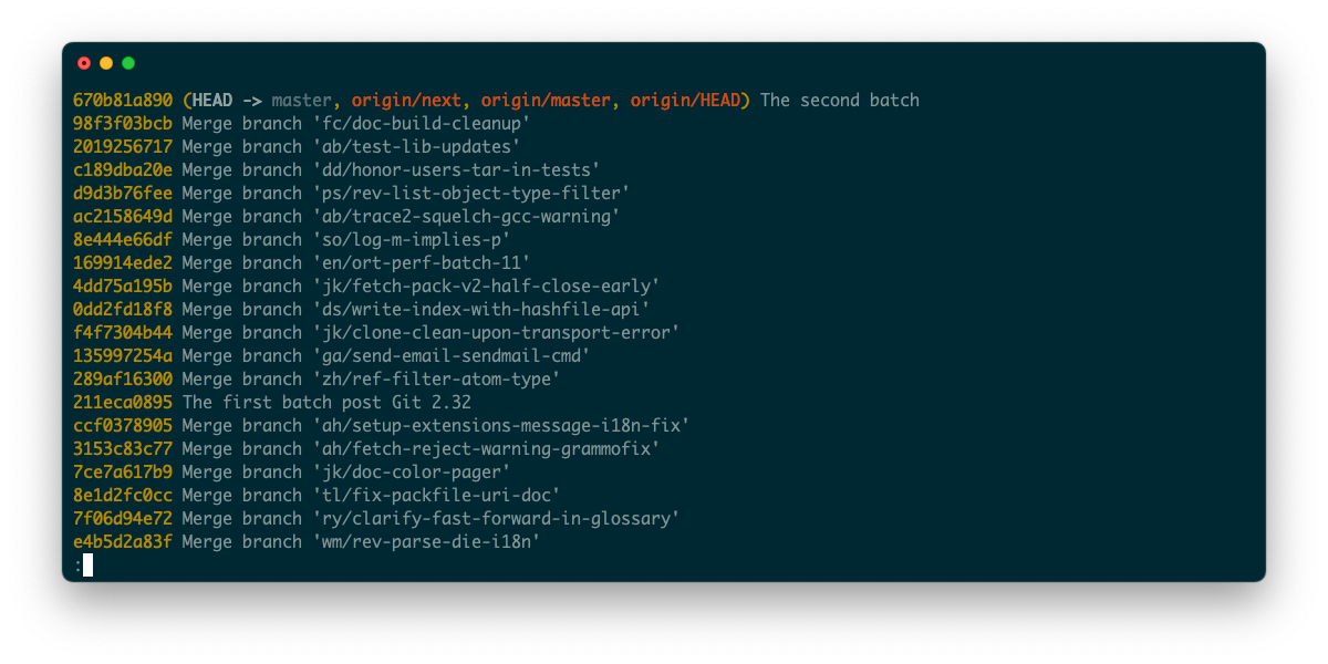 Скриншот терминала с выводом git log --oneline