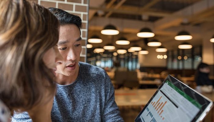 Чат Skype в Office для Интернета — быстро начать