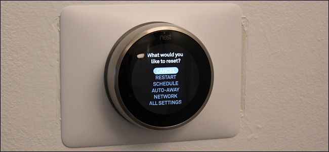 Пункт меню Перезагрузка на дисплее Nest