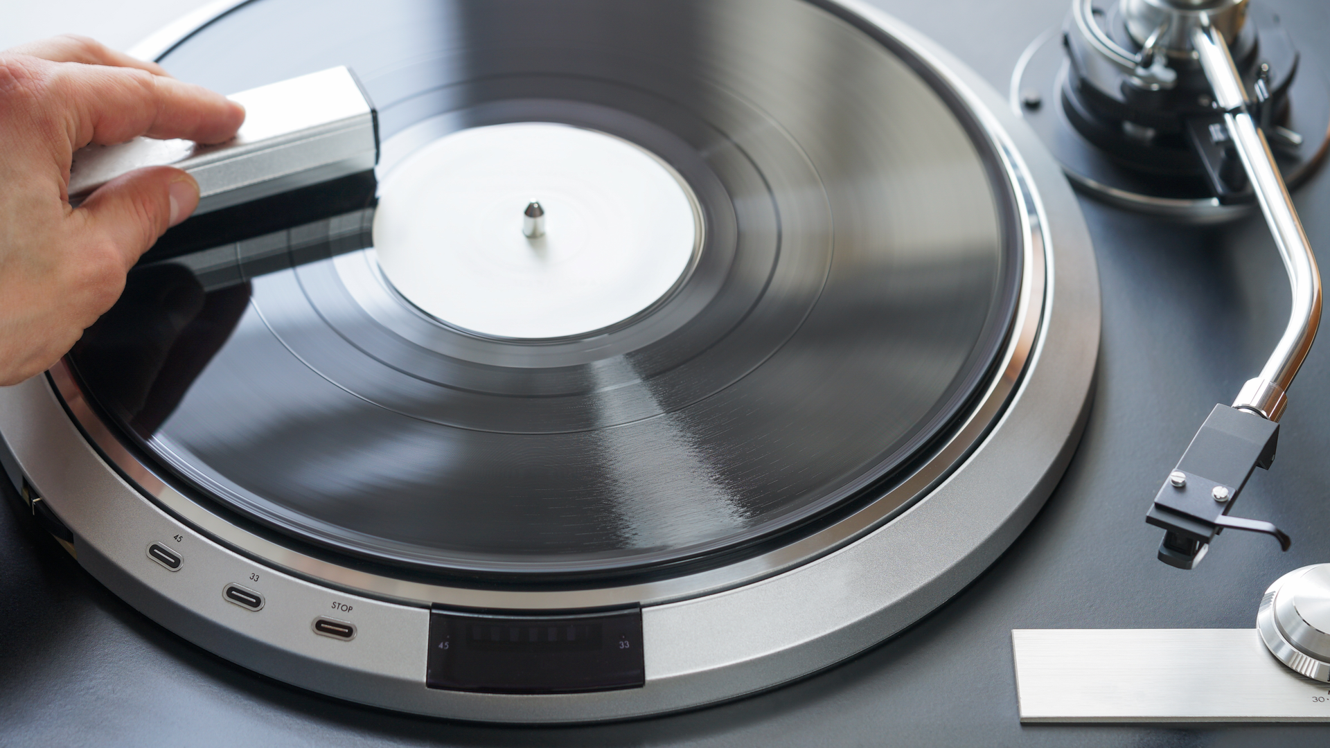 Как чистить виниловые пластинки