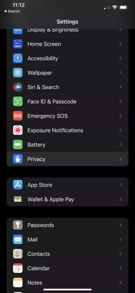 Настройки службы геолокации и калибровки движения на iPhone