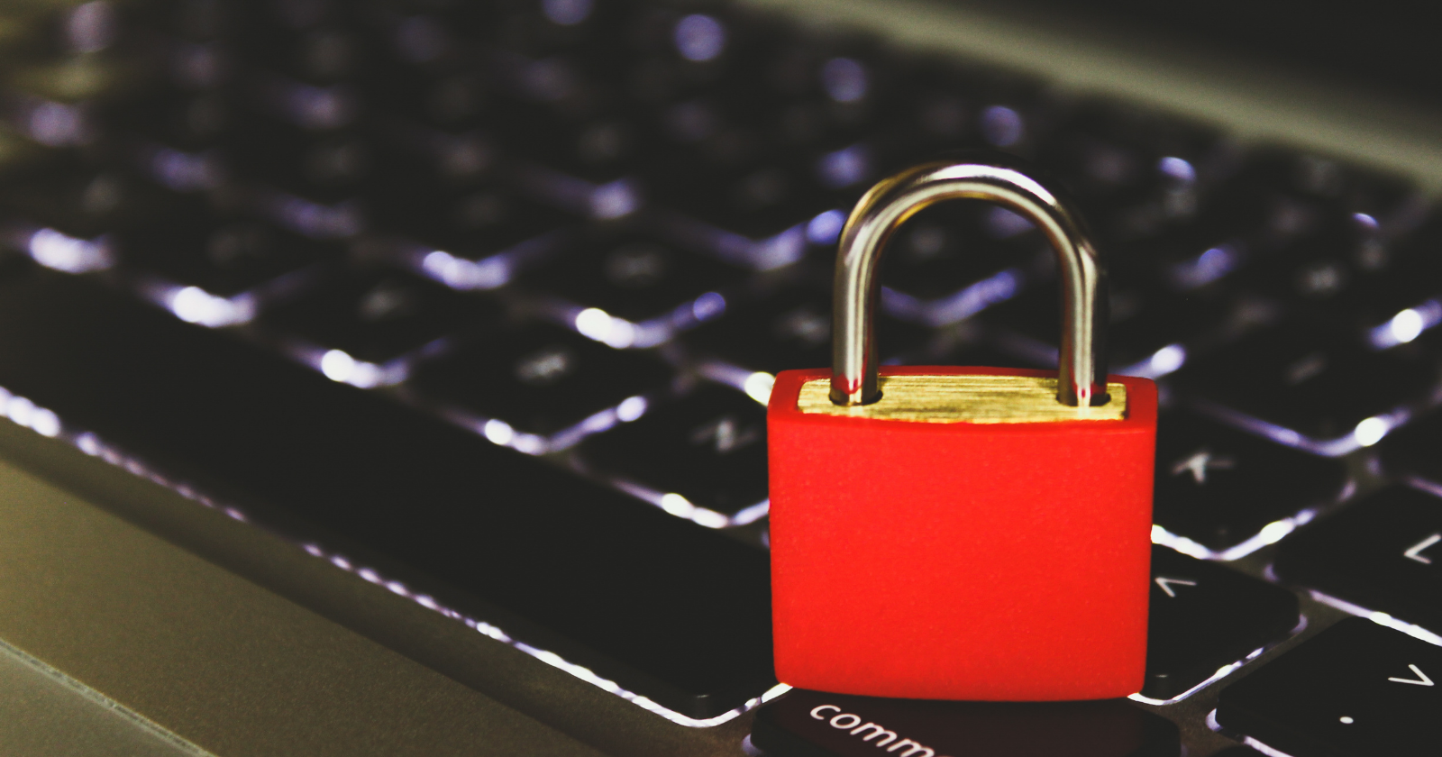 Замок на клавиатуре MacBook