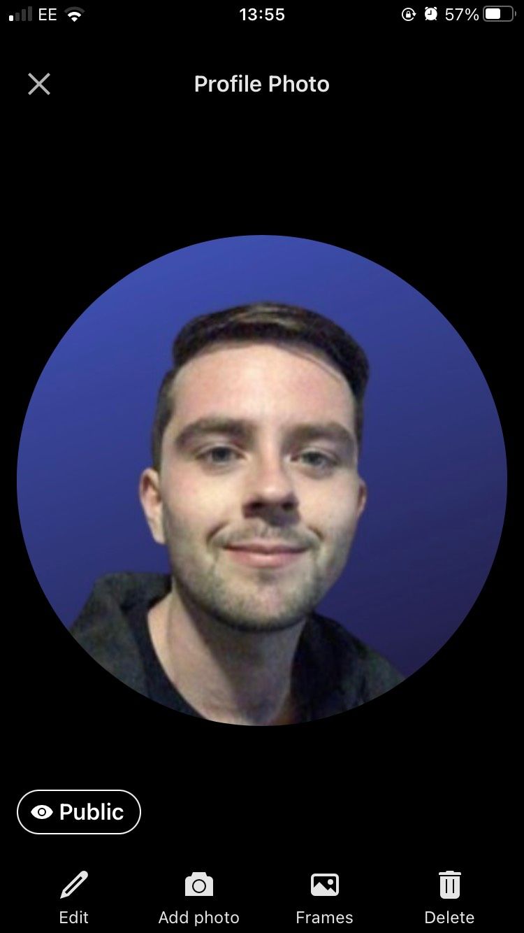 Окно редактирования фото профиля в iOS‑приложении LinkedIn.