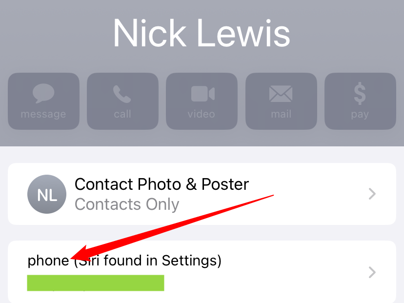 Экран с номером телефона (номер скрыт зелёной полосой).