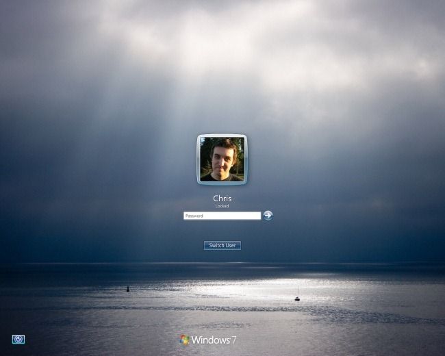 Экран входа с новым фоном