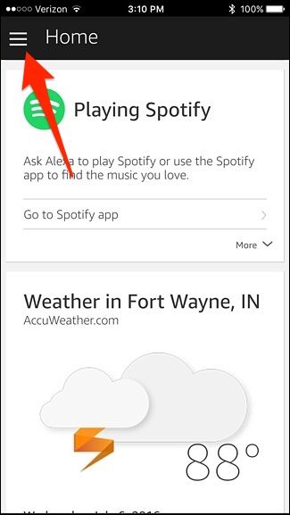 Экран приложения Alexa с меню в левом верхнем углу