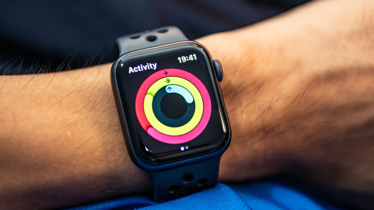 Изменить и заполнять цель Move на Apple Watch