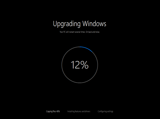 Окно уведомления об успешном обновлении Windows и перезагрузке