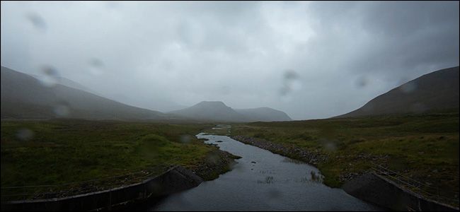 Фотосъёмка под дождём — снимать и защищать технику