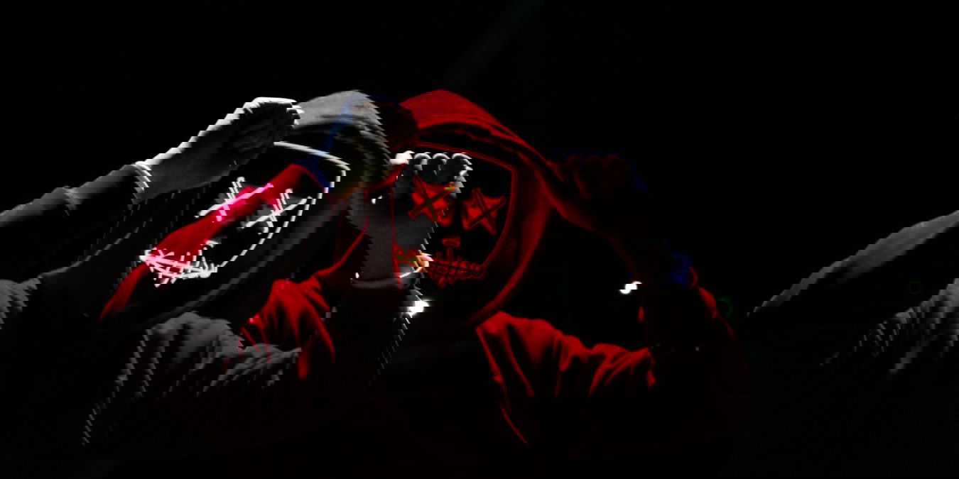 Как распознать фальшивые сайты и защититься