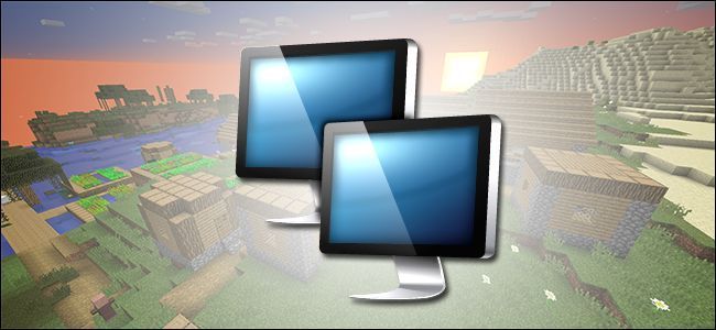 Два ребёнка играют в Minecraft по локальной сети на ноутбуках в одной комнате