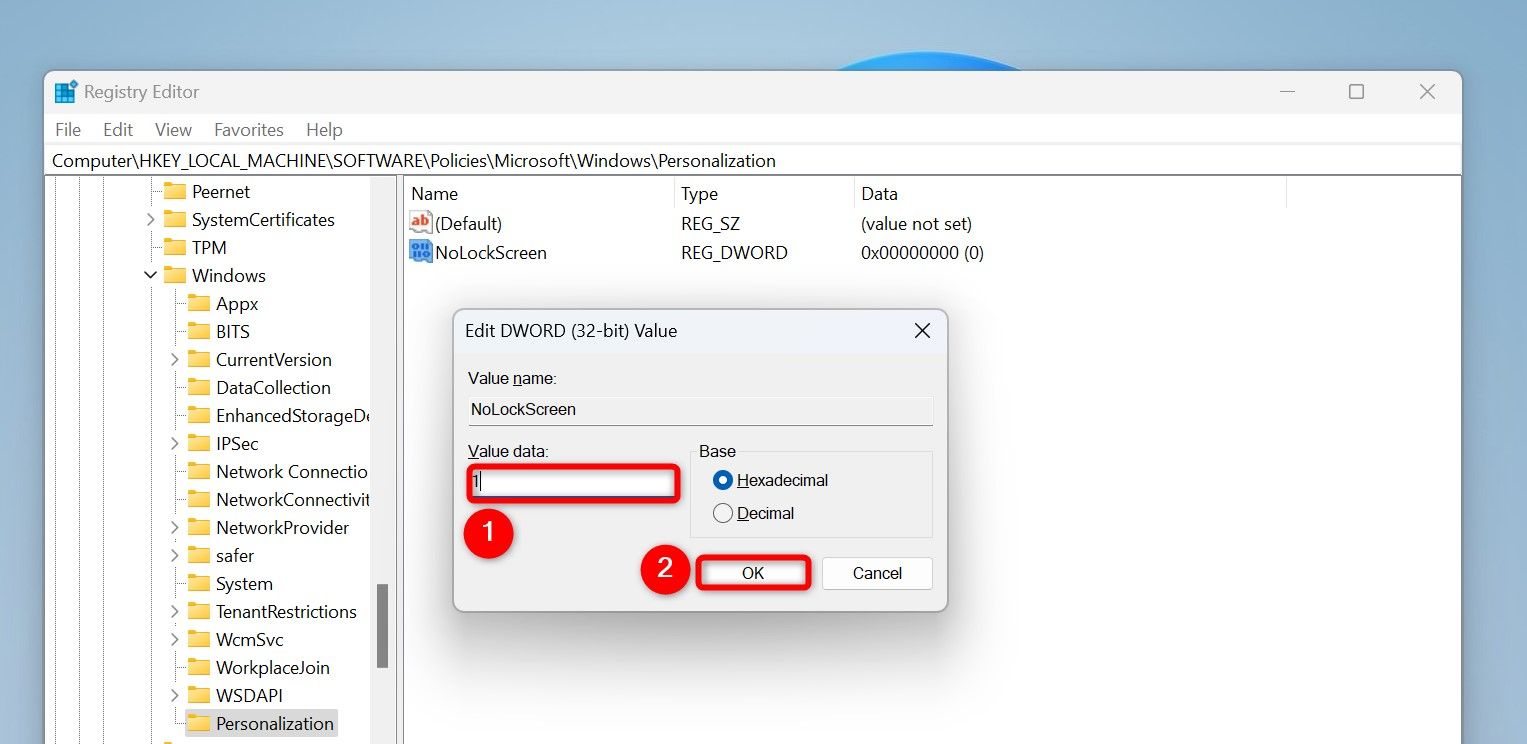 Окно регистрации: выделены поле 'Value Data' и кнопка 'OK' для параметра 'NoLockScreen'