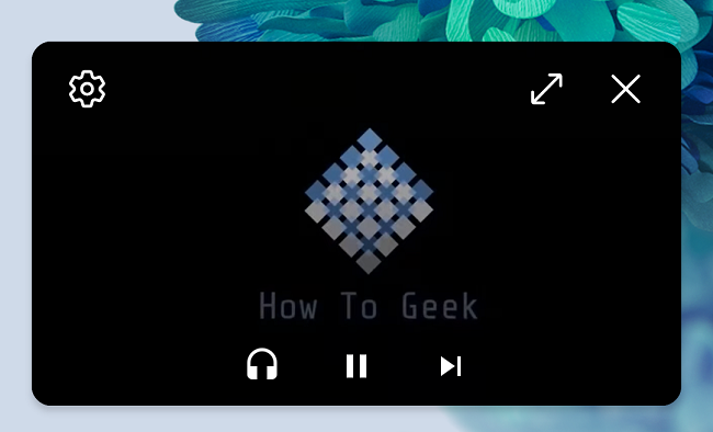 Плавающее окно видео YouTube на экране.